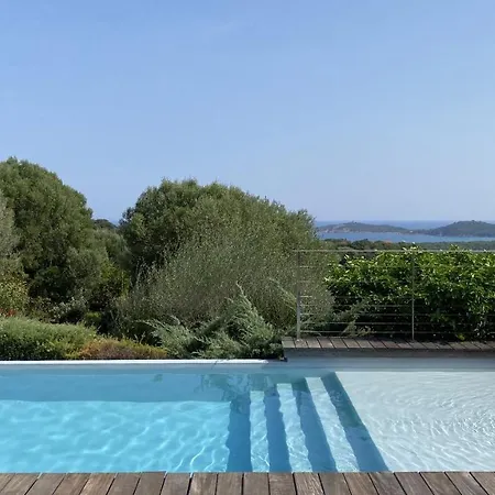 Magnifique Vue Mer Avec Piscine A Debordement Et Pool House Sainte-Lucie de Porto-Vecchio