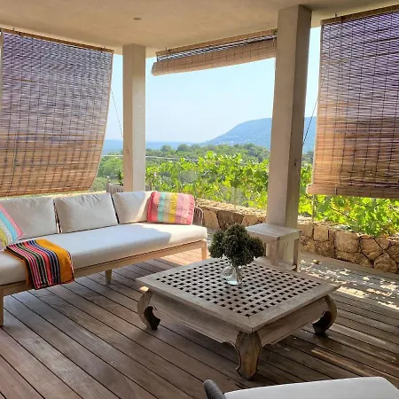 Magnifique Vue Mer Avec Piscine A Debordement Et Pool House
