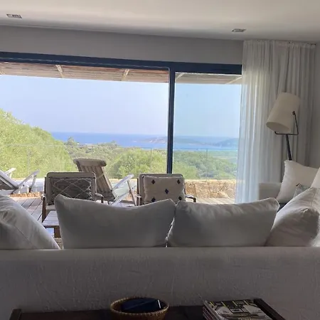 Magnifique Vue Mer Avec Piscine A Debordement Et Pool House
