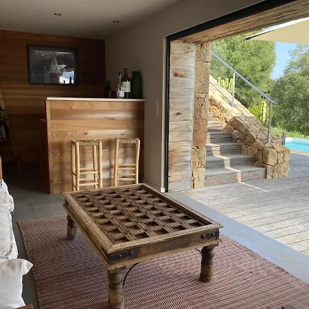 Magnifique Vue Mer Avec Piscine A Debordement Et Pool House * Sainte-Lucie de Porto-Vecchio